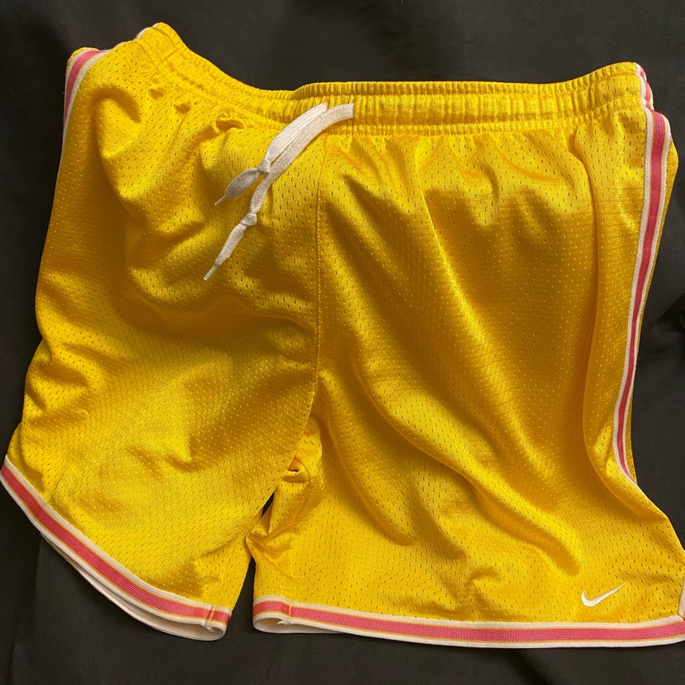 Nike-Yellow/Pink, Women’s Size: Medium,‎ Mesh with Drawstring